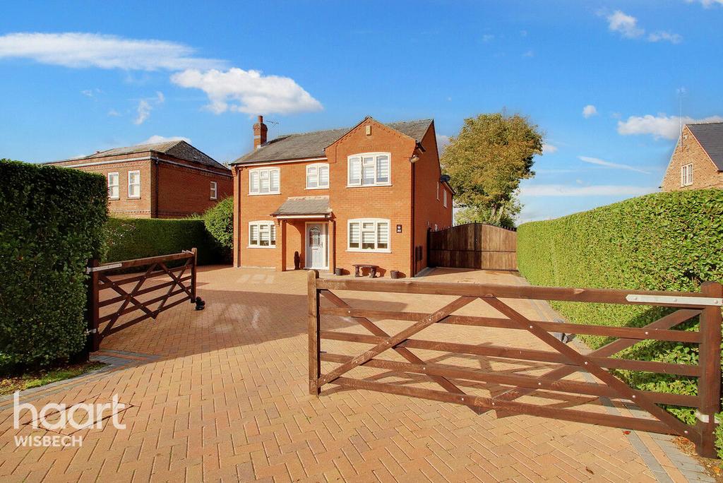 Main Road, Parson Drove 5 bed detached house for sale £550,000