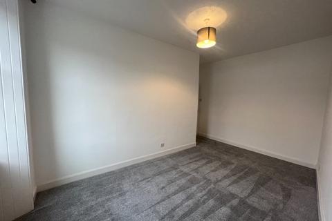 2 bedroom flat to rent, Laidlaw Terrace, Hawick, TD9
