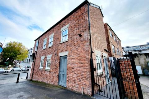 1 bedroom flat to rent, Wellington Road South, Stockport, SK1