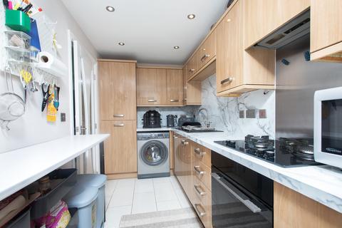 23 Arden Close, Corby, NN18 8FY