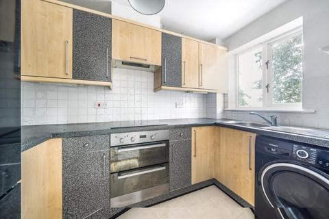 1 bedroom flat for sale, Sopwith Way, Kingston upon Thames