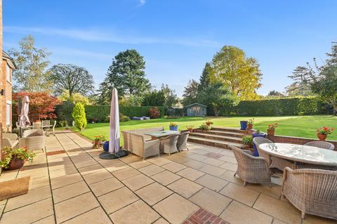 Rushdene Dene Road, Ashtead, KT21 1EE