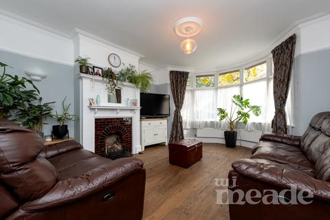 7 Douglas Road, London, E4 6DB