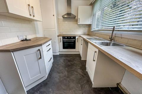 2 bedroom flat to rent, Lapwing Lane, Manchester, Greater Manchester, M20