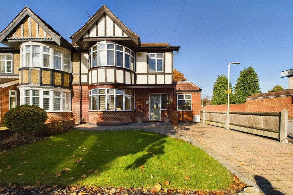 Deane Croft Road, Eastcote, Pinner, HA5 4 bed semidetached house for