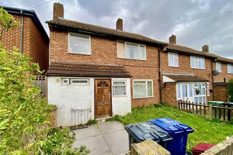 4 bedroom end of terrace house for sale, Compton Crescent, Northolt UB5