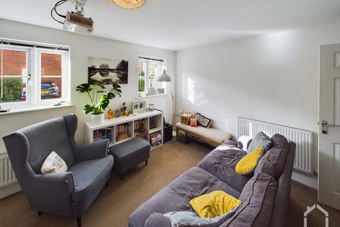 2 bedroom maisonette to rent - Goldfinch Road, Leighton Buzzard, LU7