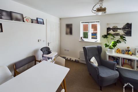 2 bedroom maisonette to rent - Goldfinch Road, Leighton Buzzard, LU7
