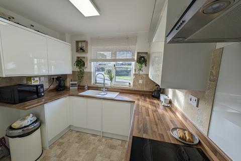 2 bedroom terraced house for sale - Henley Close, Saxmundham