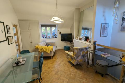 3 bedroom apartment for sale - Loxley Square, Solihull