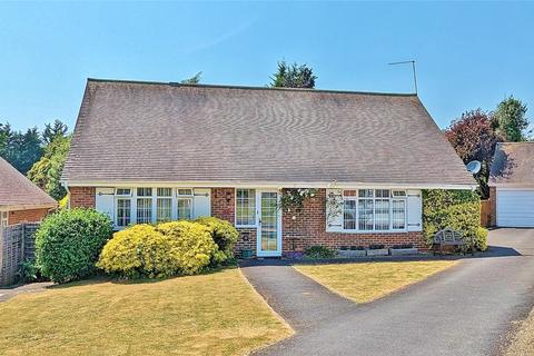 24 The Chase, Findon, Worthing, BN14 0TT