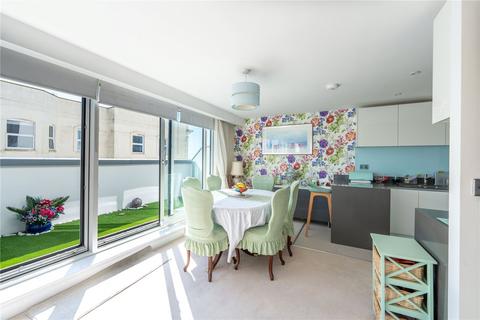 3 bedroom flat for sale, The Beach Residences, Marine Parade, Worthing, West Sussex, BN11