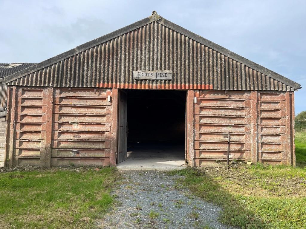 Chesterblade, Shepton Mallet Industrial unit to rent £650 pcm (£150 pw)
