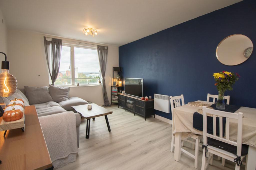 Aquila House, Falcon Drive, Cardiff 2 bed apartment for sale £155,000