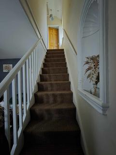 2 bedroom townhouse to rent, Walfrey Gardens, Dagenham, RM9