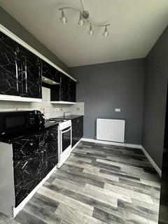 2 bedroom townhouse to rent, Walfrey Gardens, Dagenham, RM9