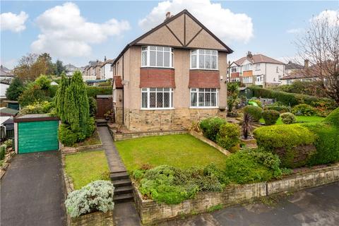 3 bedroom semi-detached house for sale, Woodcot Avenue, Baildon, West Yorkshire, BD17