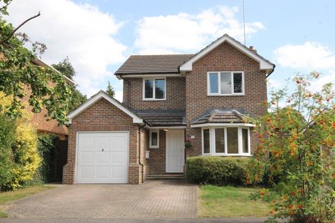 3 bedroom detached house to rent, WEST DOWN, GREAT BOOKHAM, KT23