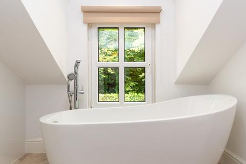 undefined, Cadnant Road, Menai Bridge, Isle of Anglesey, LL59