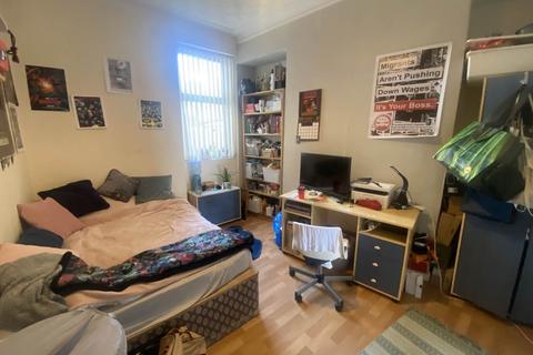 6 bedroom house to rent - Alfred Street , Roath,