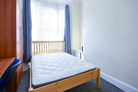 4 bedroom house share to rent, Empress Road, Kensington, Liverpool