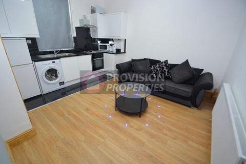 2 bedroom terraced house to rent, Thornville Mount, Hyde Park LS6