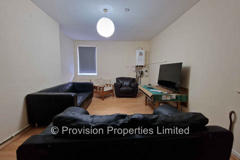 2 bedroom flat to rent, Royal Park Terrace, Hyde Park LS6