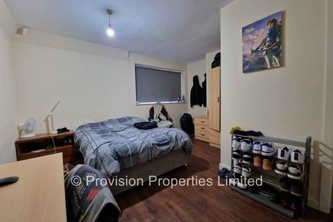 2 bedroom flat to rent, Royal Park Terrace, Hyde Park LS6