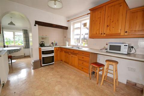 55 Bingham Road, Radcliffe On Trent, Nottingham, NG12 2GP