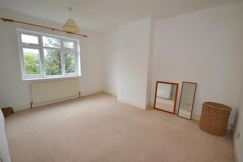 55 Bingham Road, Radcliffe On Trent, Nottingham, NG12 2GP
