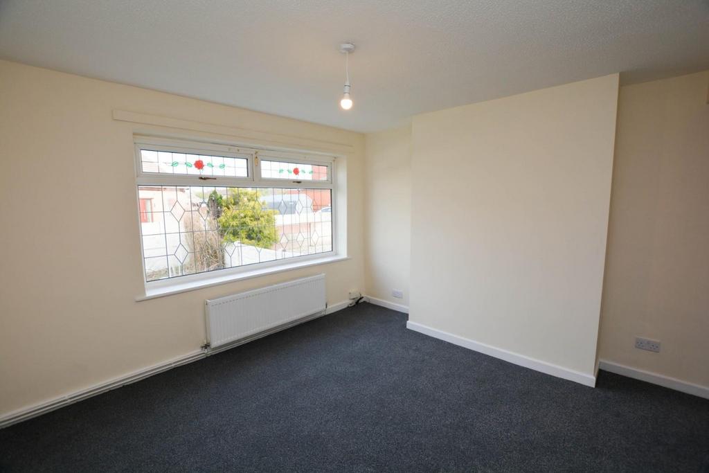 Heath Gardens, Hindley Green, Wigan... 2 bed semidetached house £825