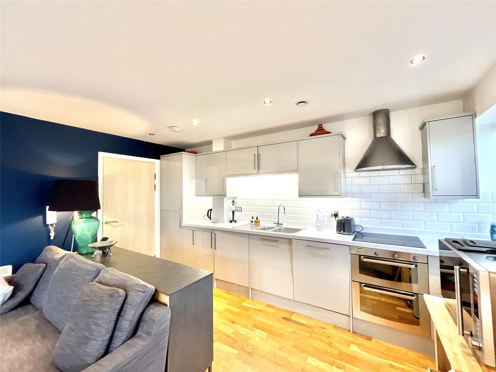 Lounge/Diner/Kitchen