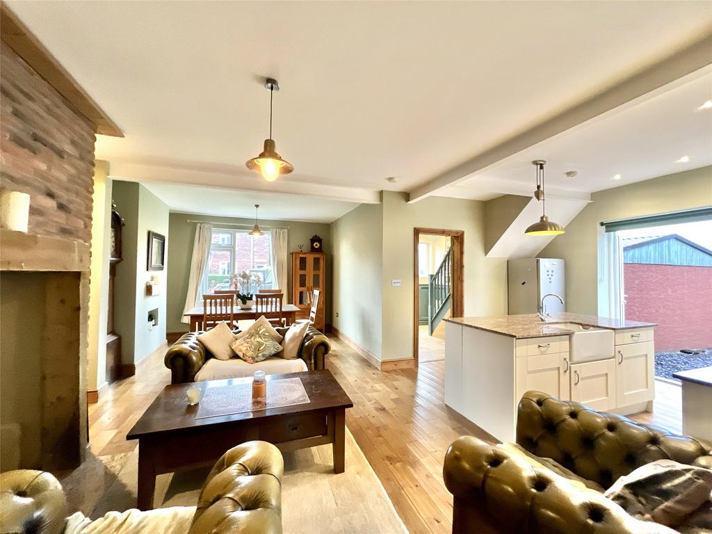Lounge/Diner/Kitchen