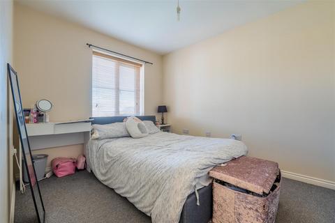 18 Fishers Mead, Long Ashton, Bristol, BS41 9EF
