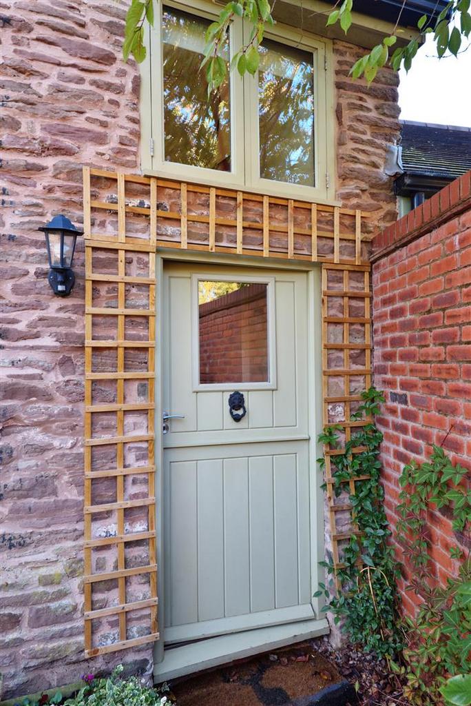 The Cottage Newcroft Farm Court Much Birch - (26).