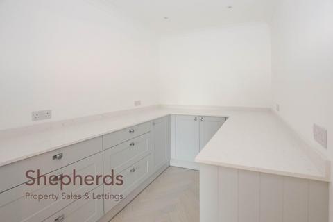 1 Spencer Avenue, Cheshunt, Waltham Cross, EN7 6RU