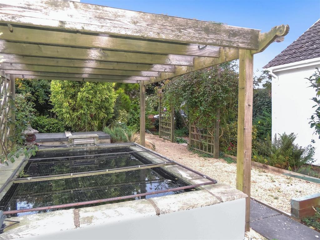 Front And Side Garden