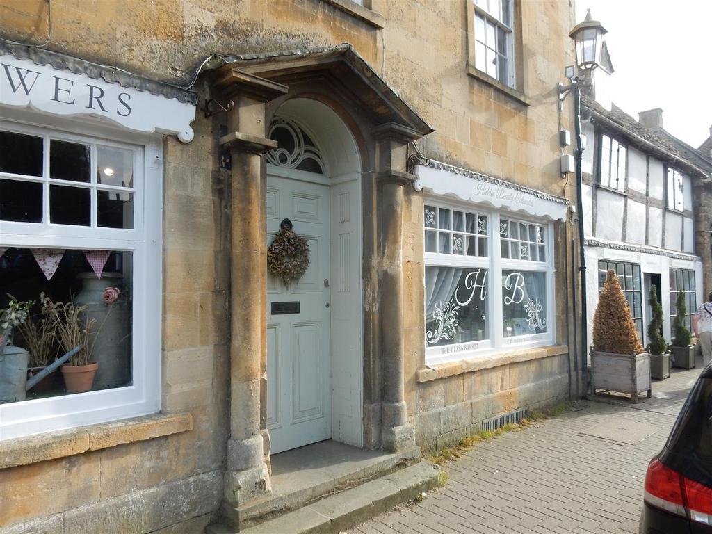 Shop 1, Grafton House, Chipping Campden, GL55 6AT Retail property (high