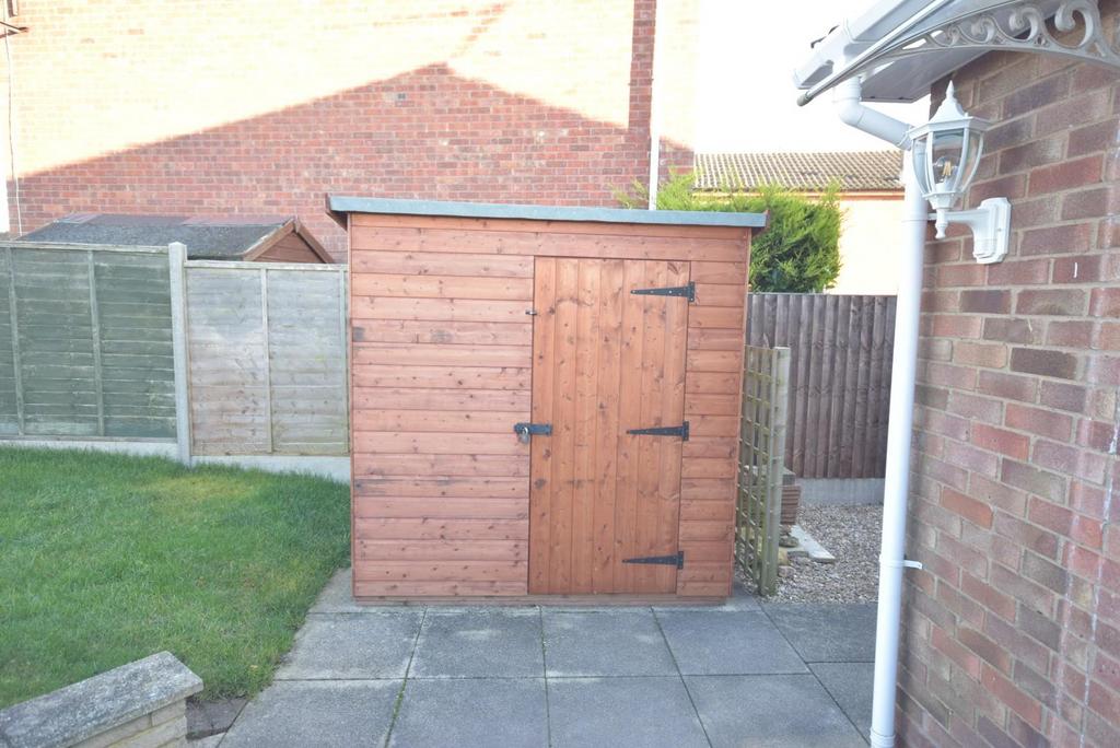 Shed store