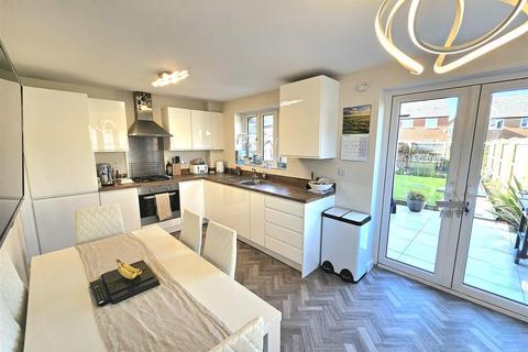 3 bedroom detached house for sale - Fallow Way, Mansfield