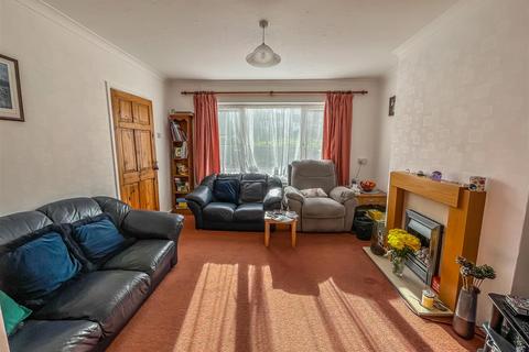 3 bedroom semi-detached house for sale, Laurel Road, Bassaleg, Newport