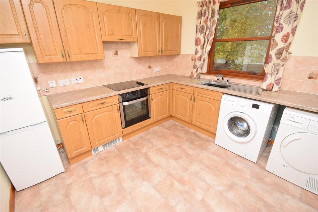 Kitchen..jpg
