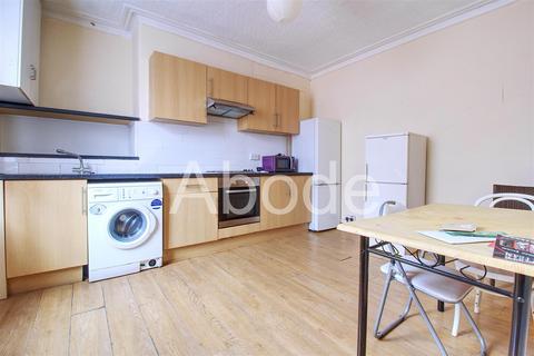 4 bedroom house to rent, Harold Avenue, Hyde Park, Leeds
