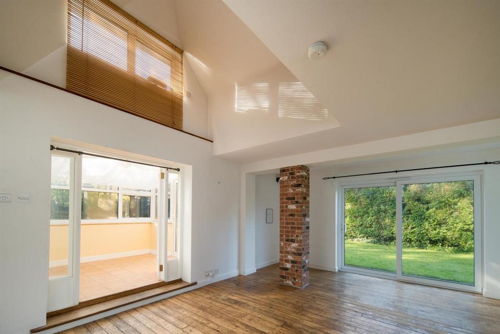 Open Plan Sitting Room