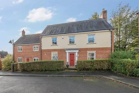 14 Birch Way, Charlton Down, Dorchester, DT2 9XX