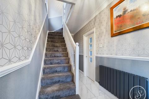 3 bedroom semi-detached house for sale - Grange Park Avenue, Leeds