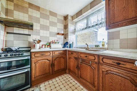113 Boxgrove Road, London, SE2 9JJ