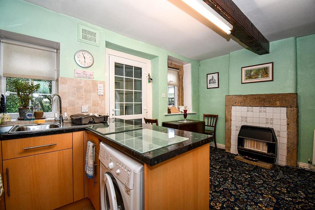 Back Lane, Guiseley, Leeds 2 bed end of terrace house for sale £249,950