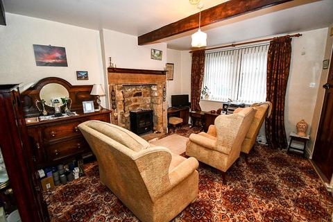 33 Back Lane, Guiseley, Leeds, LS20 8EA
