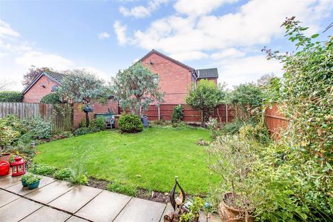 4 bedroom detached house for sale, Franche Road, Kidderminster